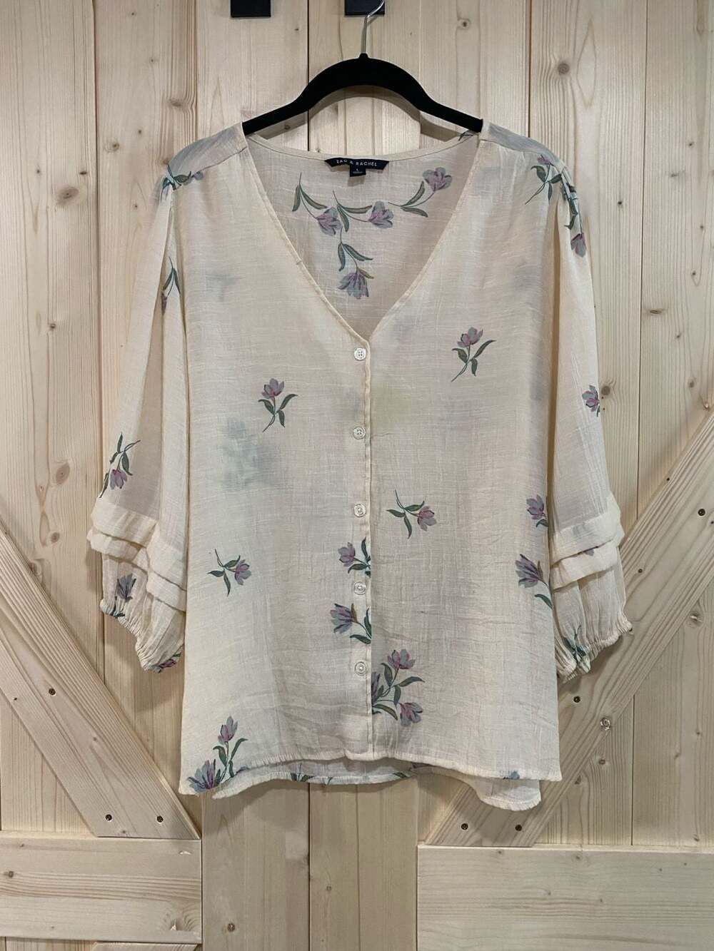 Zac & Rachel Ivory Floral V-Neck Button Up Blouse Size L